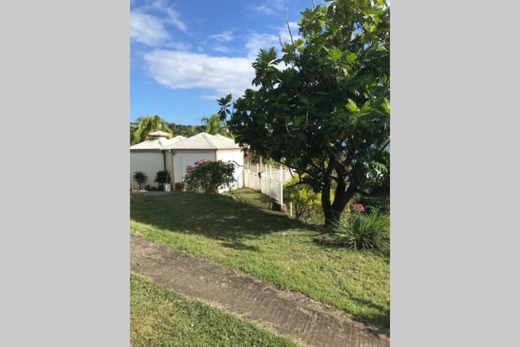 Le Morne Charlotte Villa Le Carbet Luaran gambar