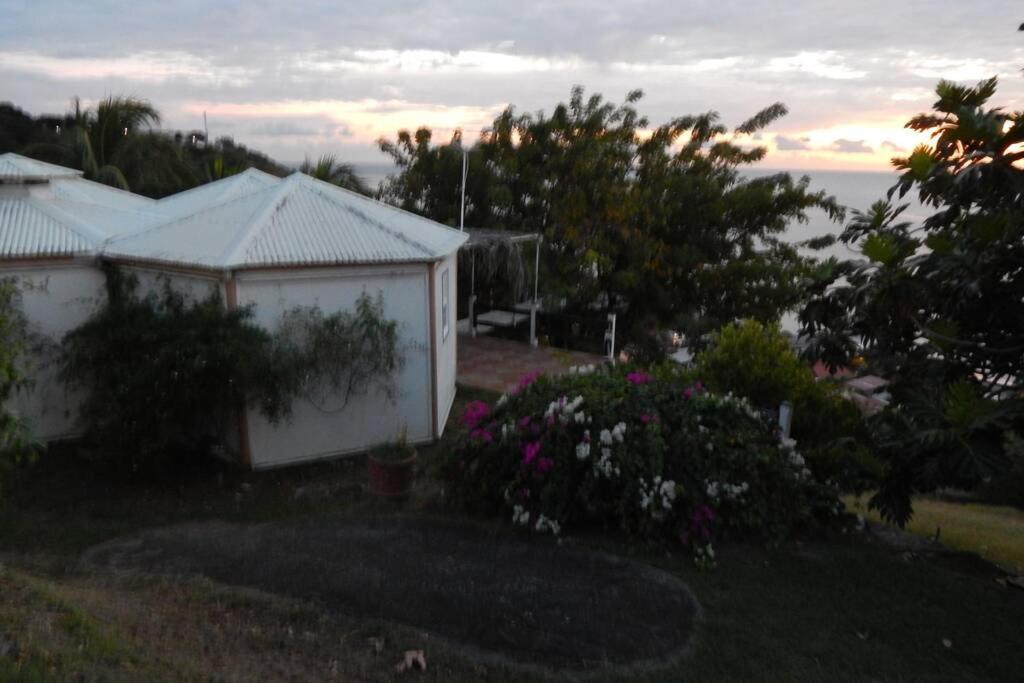 Le Morne Charlotte Villa Le Carbet Luaran gambar